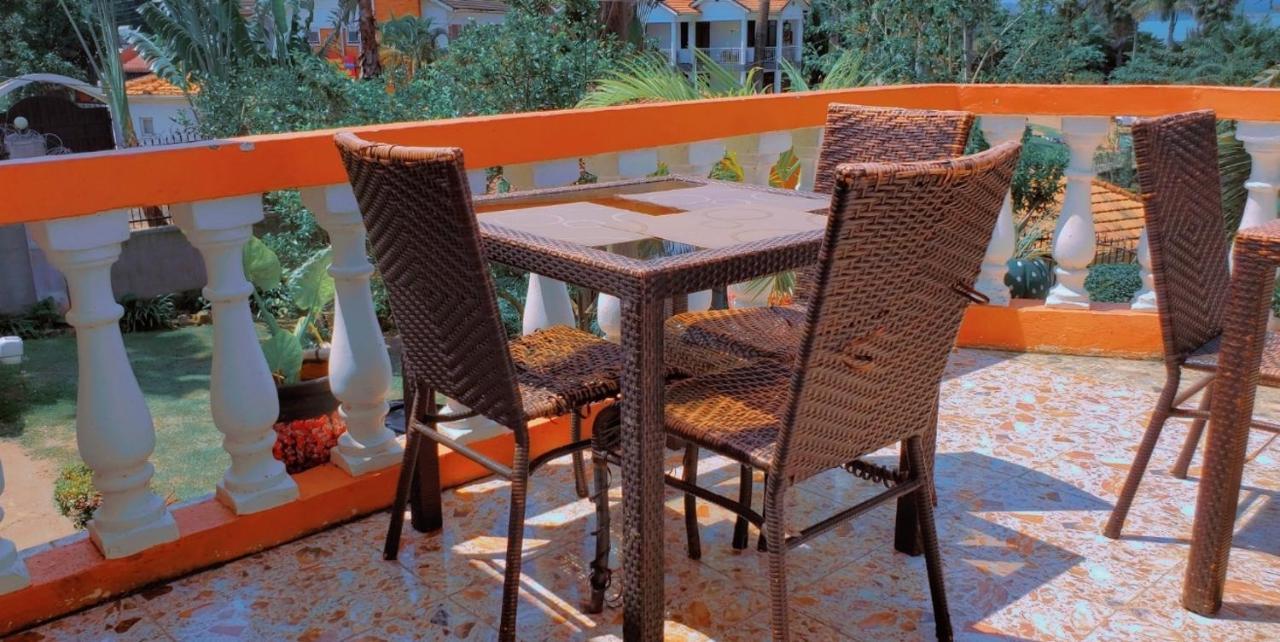 La Feve Beach Hotel And Safaris Uganda 엔테베 외부 사진